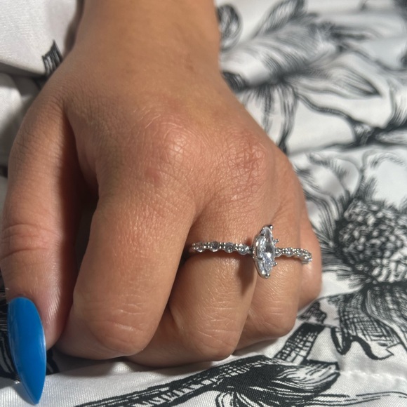 💍Sterling Silver Marquis & Round Cut Zircon 2Piece Bridal Ring Set - Picture 10 of 10